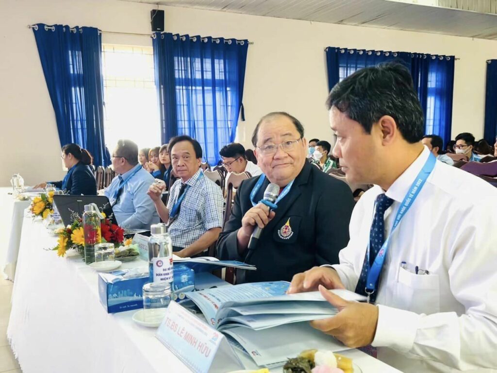 Dr. Le Ngoc Cua ได้รับเชิญเป็นวิทยากรพิเศษในการประชุมวิทยาการสุขภาพระหว่างประเทศ 2022 ณ Can Tho University of Medicine and Pharmacy