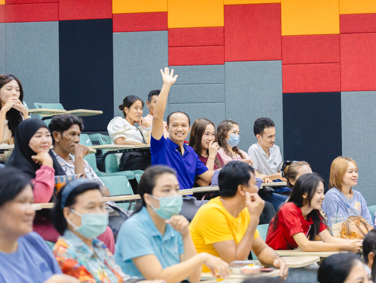 "ก้าวแรกที่สดใสด้วยกำลังใจจากผู้ปกครอง" สำนักวิชาสาธารณสุขศาสตร์ จัดงานปฐมนิเทศสำหรับผู้ปกครองนักศึกษาใหม่